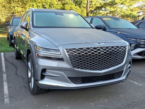 Used 2024 Genesis GV80 3.5T w/ Prestige Package AWD/4WD image 2