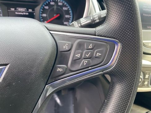 Used 2021 Chevrolet Equinox LS w/ LPO, Floor Liner Package image 20