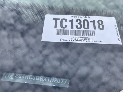 New 2026 Chrysler Pacifica Limited w/ S Appearance Package image 33