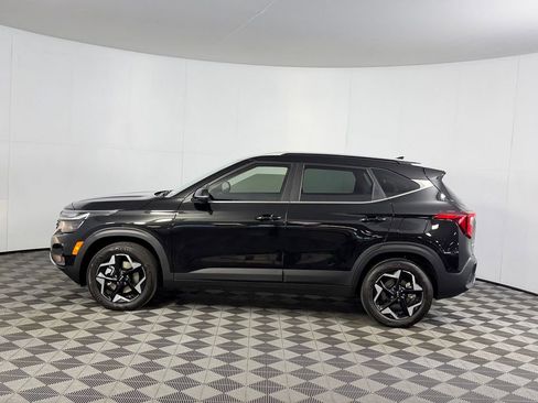 Used 2025 Kia Seltos EX AWD/4WD image 9