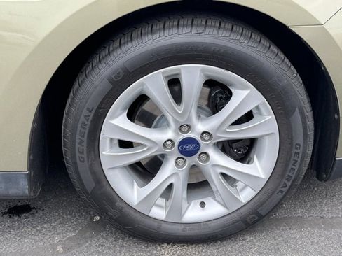 Used 2012 Ford Taurus SEL image 41