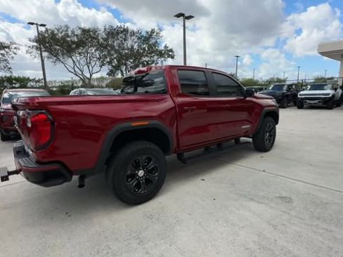 Used 2024 GMC Canyon Elevation w/ Elevation Premium Package image 14