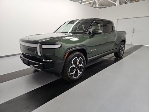 Used 2022 Rivian R1T Adventure AWD/4WD image 1