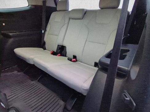 Used 2022 Kia Telluride SX w/ Towing Package image 20