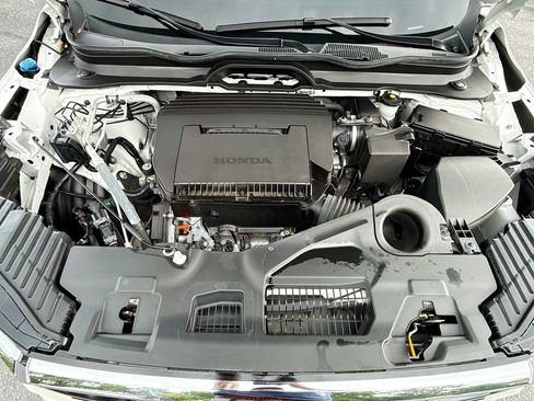 Used 2024 Honda Pilot Touring image 34