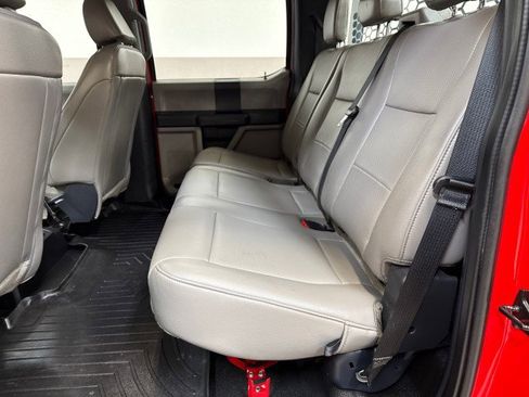 Used 2022 Ford F550 4x4 Crew Cab Super Duty w/ Power Equipment Group image 36