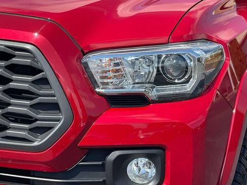 Used 2020 Toyota Tacoma TRD Sport w/ TRD Premium Sport Package RWD image 9