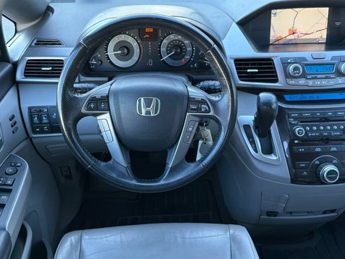 Used 2013 Honda Odyssey Touring image 13