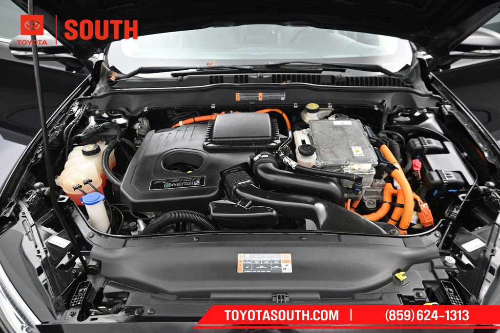 Used 2020 Ford Fusion Energi Titanium FWD image 36