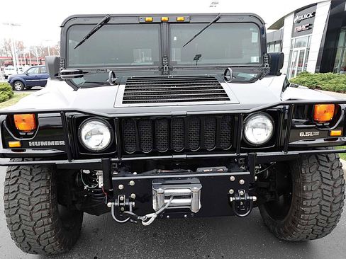 Used 2002 HUMMER H1 4-Door Wagon AWD/4WD image 8