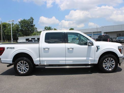 Used 2024 Ford F150 Lariat w/ Equipment Group 502A High AWD/4WD image 11
