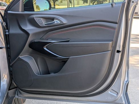 New 2026 Chevrolet Trax RS w/ Driver Confidence Package image 19