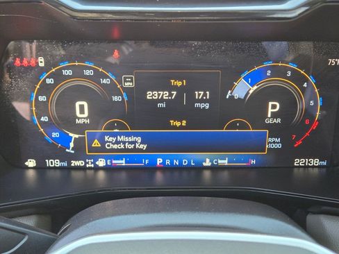 Used 2024 Chevrolet Colorado ZR2 w/ ZR2 Convenience Package III image 22