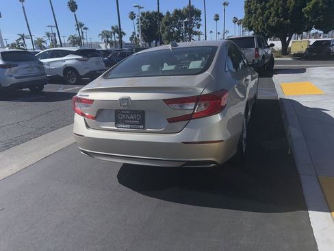 Used 2019 Honda Accord LX image 18