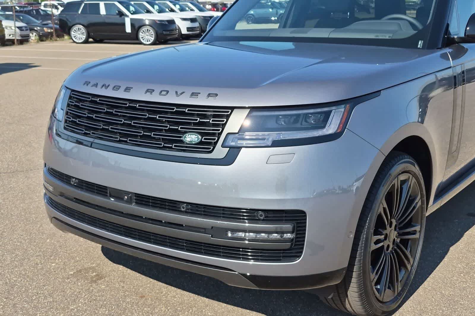 New 2026 Land Rover Range Rover SE AWD/4WD image 10