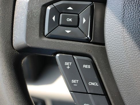 Used 2022 Ford F250 XL w/ Power Equipment Group AWD/4WD image 16