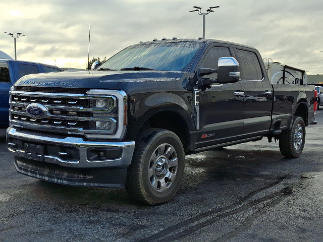 Used 2024 Ford F350 Lariat w/ Lariat Ultimate Package AWD/4WD image 3