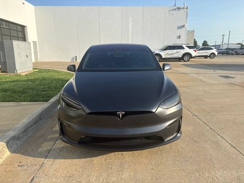 Used 2024 Tesla Model X Plaid AWD/4WD image 2