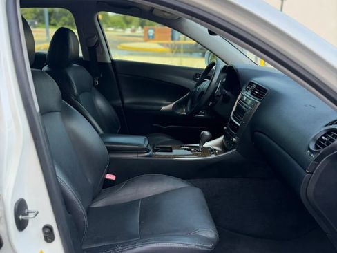 Used 2010 Lexus IS 250 RWD image 23