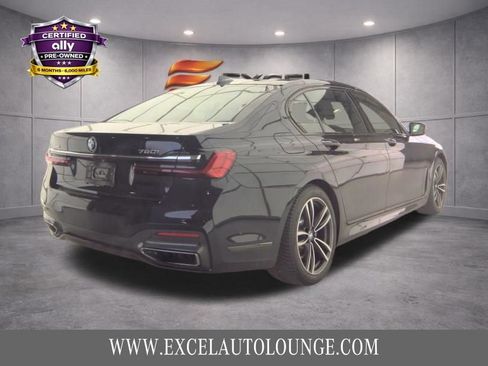 Used 2020 BMW 750i xDrive w/ M Sport Package image 5