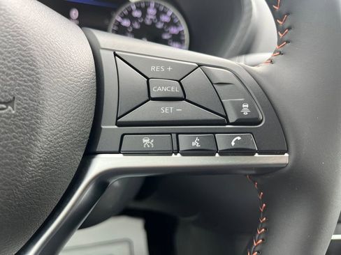 New 2025 Nissan Sentra SR w/ Midnight Edition image 12