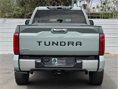 Used 2024 Toyota Tundra Limited w/ Power Package AWD/4WD image 11