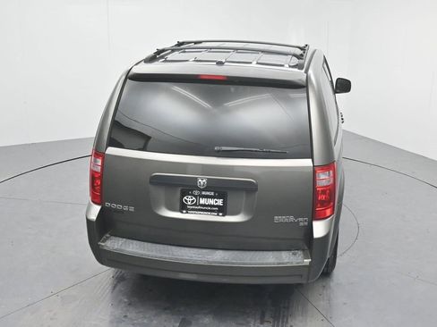 Used 2010 Dodge Grand Caravan Hero image 45
