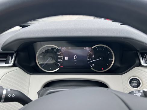 Used 2023 Land Rover Range Rover Velar S image 19