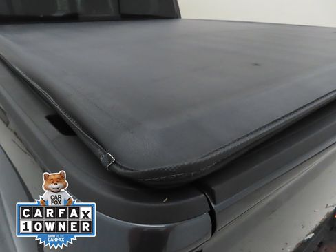 Used 2016 Chevrolet Colorado LT w/ LT Convenience Package RWD image 22