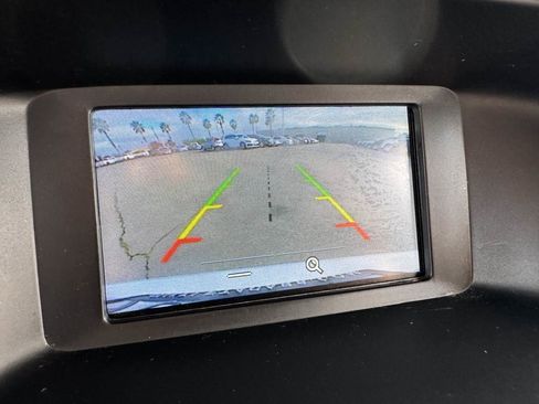 Used 2017 Ford Focus SE image 28