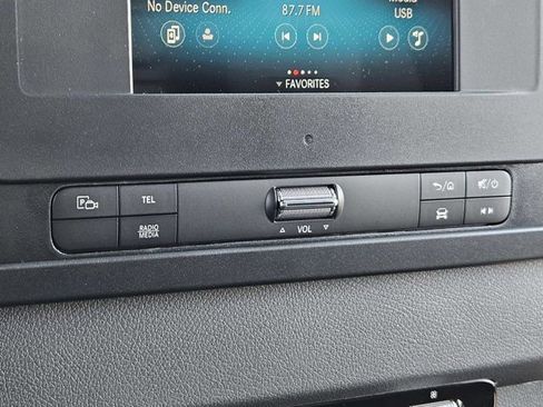 Used 2024 Mercedes-Benz Sprinter 2500 image 24