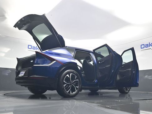 Certified 2024 Kia EV6 Wind w/ Wind Technology Package AWD/4WD image 61