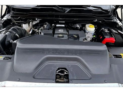 Used 2024 RAM 2500 Big Horn image 10