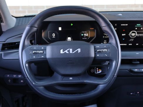 Used 2024 Kia EV9 Light Long Range image 33
