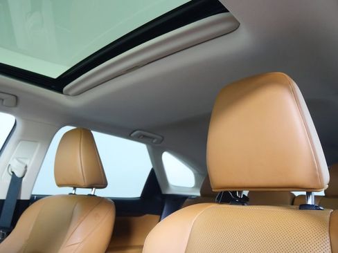 Used 2022 Lexus RX 350L FWD w/ Premium Package image 12