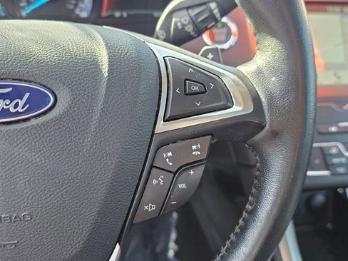 Used 2019 Ford Fusion SEL image 30