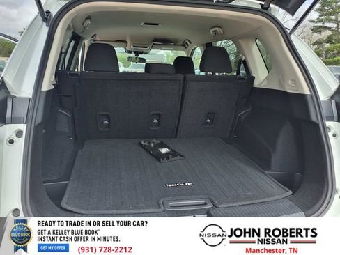 Certified 2025 Nissan Rogue S FWD image 24