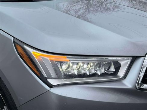 Used 2020 Acura MDX SH-AWD image 10
