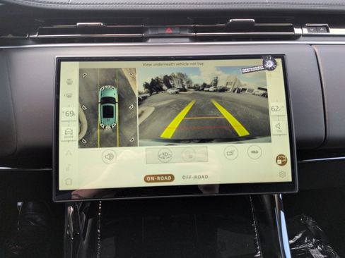 New 2025 Land Rover Range Rover Sport Dynamic SE AWD/4WD image 19