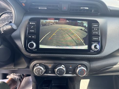 Used 2023 Nissan Kicks SV image 21
