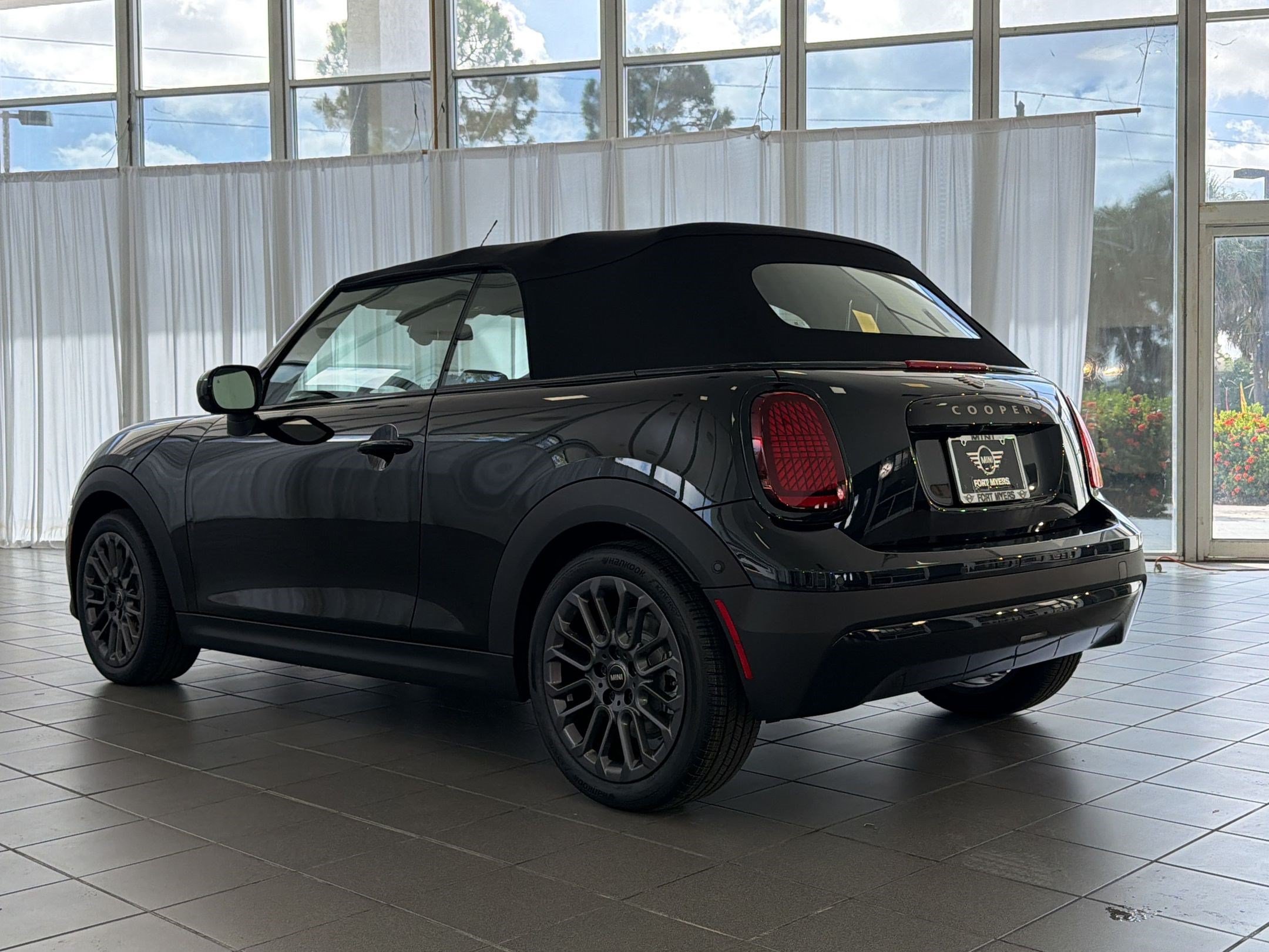 New 2026 MINI Cooper S FWD image 3