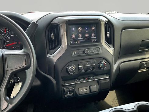 Used 2021 Chevrolet Silverado 1500 Custom Trail Boss w/ LPO, Dark Essentials Package AWD/4WD image 8