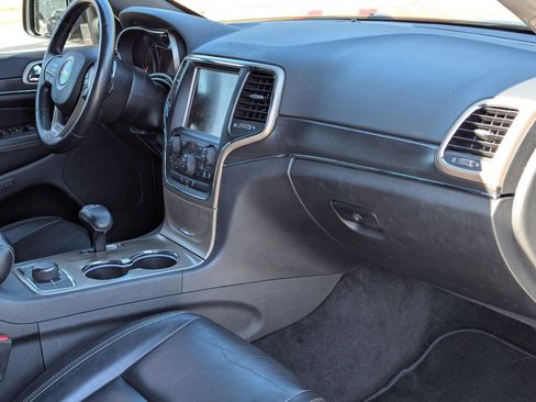 Used 2015 Jeep Grand Cherokee Limited image 29