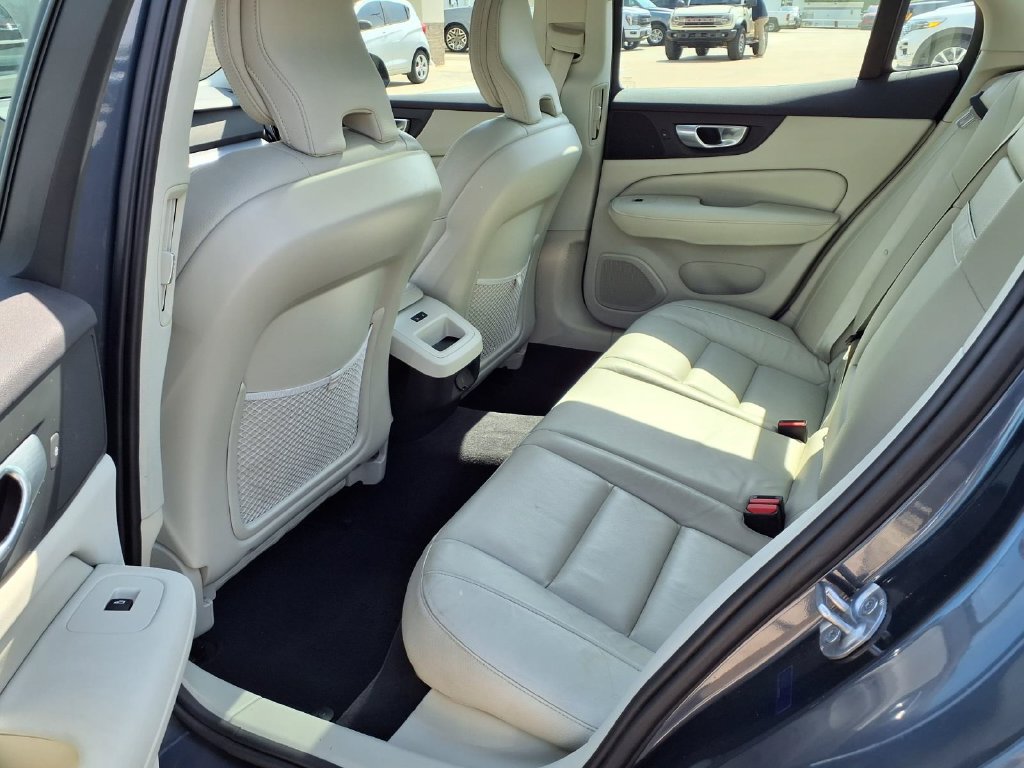 Used 2024 Volvo S60 B5 Core FWD image 17