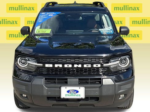 Used 2025 Ford Bronco Sport Outer Banks w/ Outer Banks Tech Package+ AWD/4WD image 15