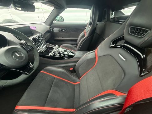 Used 2018 Mercedes-Benz AMG GT C image 8