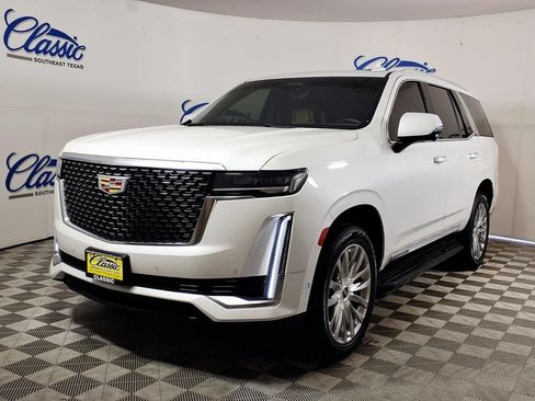 Used 2021 Cadillac Escalade Premium Luxury RWD image 5