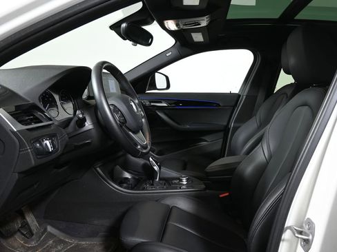 Certified 2023 BMW X2 xDrive28i w/ Premium Package 2 image 3