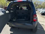 Used 2005 Jeep Liberty Sport image 6
