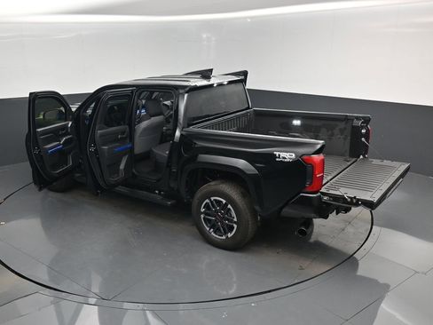 Used 2024 Toyota Tacoma TRD Sport image 50